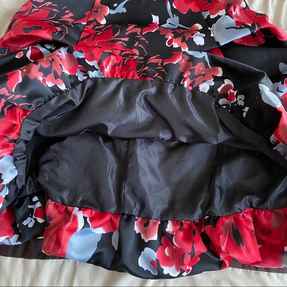 ⛔️SOLD⛔️Jump Apparel Floral Dress, SZ 5/6 - Picture 3 of 6